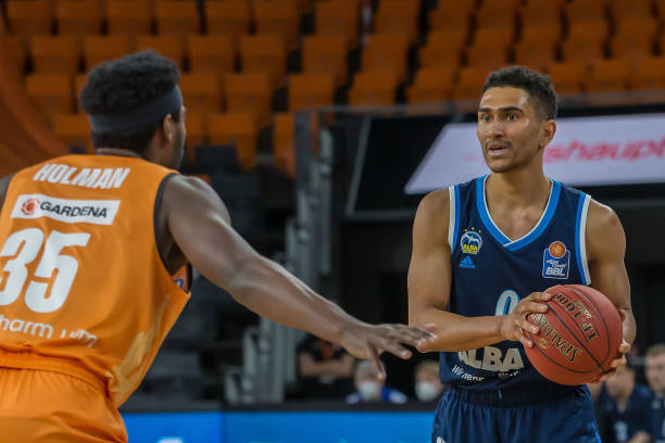 前场创造力 前场创造力