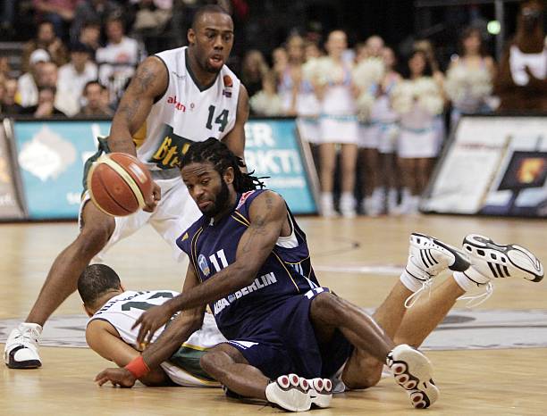 尤其是在外 尤其是在外